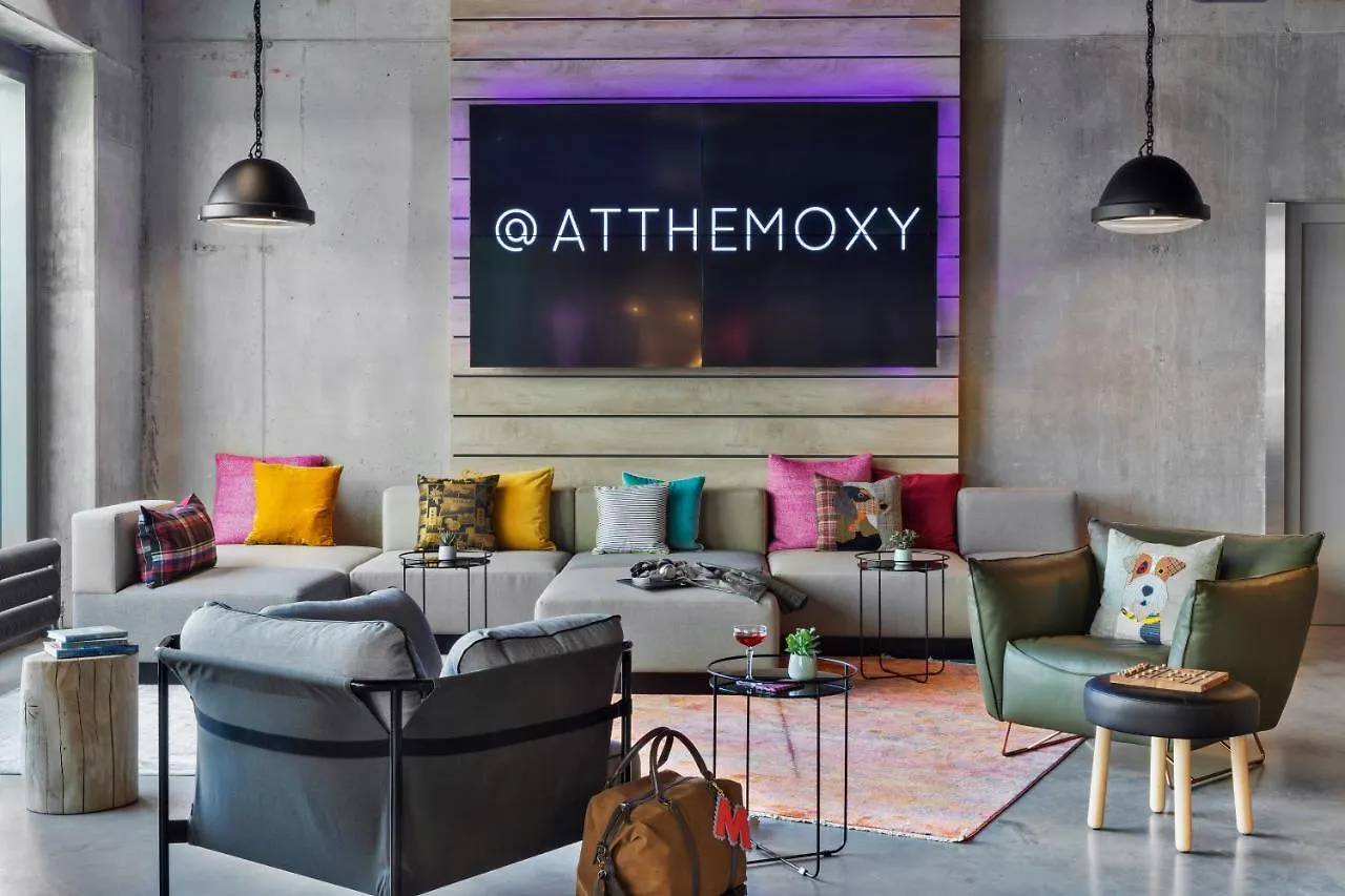 Moxy Munich Ostbahnhof Hotel 3*,